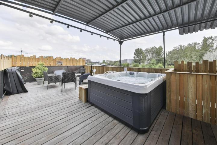 斯特拉斯堡La Peniche De Fabrice Avec Jacuzzi Privatif公寓 外观 照片