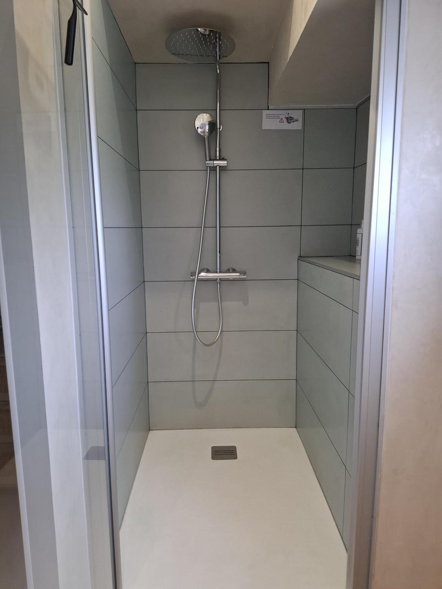 斯特拉斯堡La Peniche De Fabrice Avec Jacuzzi Privatif公寓 客房 照片